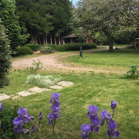 Le Du Val *