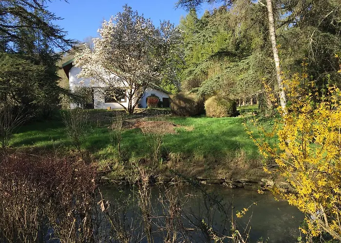 Le Du Val * Chamouilley